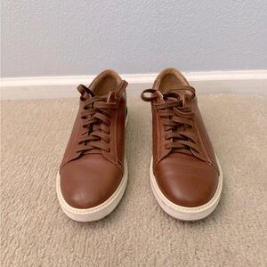 Hush Puppies men’s Brown Leather Sneakers 9.5